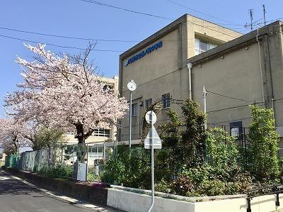 向日市物集女町五ノ坪の土地(向日市立西ノ岡中学校)