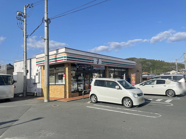 南丹市園部町栄町３号の土地(セブンイレブン園部城南町店)