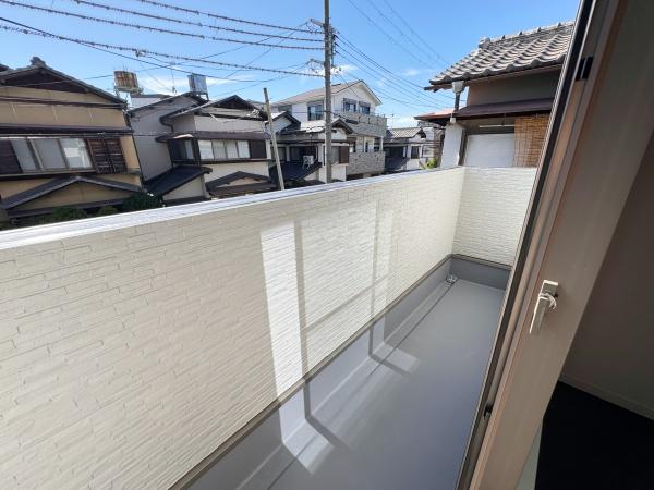 向日市鶏冠井町沢ノ東の新築一戸建