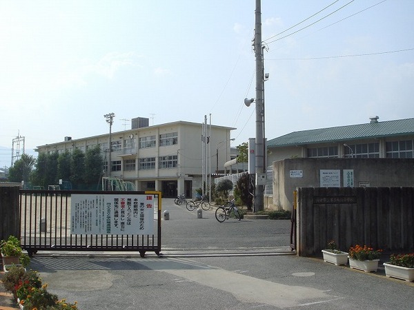 向日市寺戸町岸ノ下の土地(向日市立第3向陽小学校)