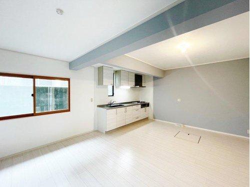 京都市西京区大原野西竹の里町１丁目の中古テラスハウス