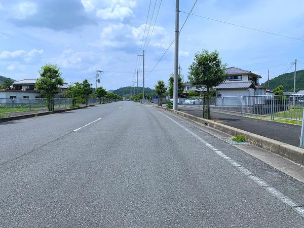 南丹市八木町大薮小溝の土地