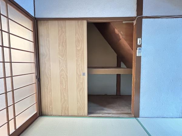 京都市山科区西野大鳥井町の中古一戸建て