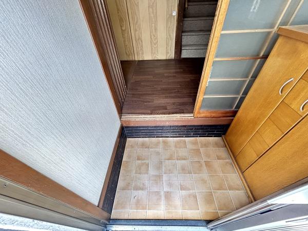 京都市山科区西野大鳥井町の中古一戸建て