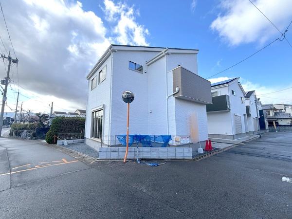 京都市南区久世大築町の新築一戸建