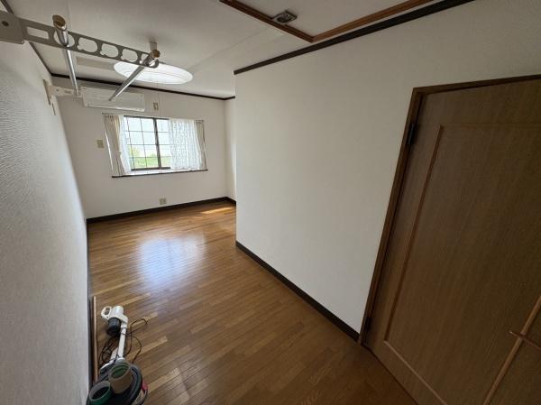 向日市上植野町地後の中古一戸建て(洋室)