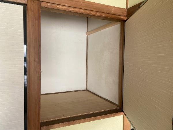 京都市右京区西京極徳大寺団子田町の中古一戸建て(収納)