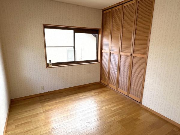 京都市西京区御陵大枝山町６丁目の中古一戸建て