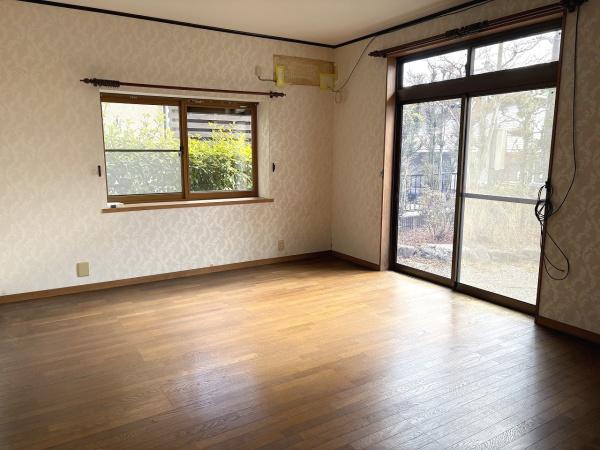 京都市西京区御陵大枝山町６丁目の中古一戸建