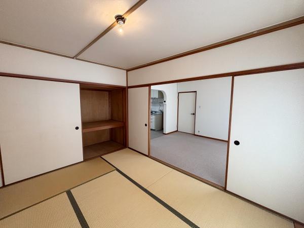 洛西境谷団地7棟