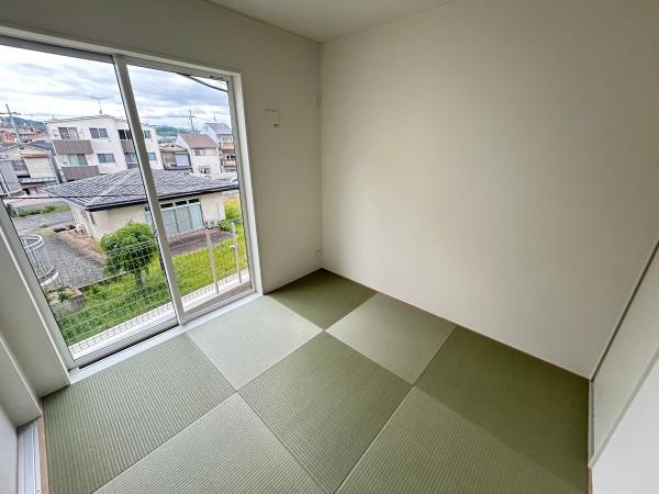 亀岡市篠町野条イカノ辻南の新築一戸建