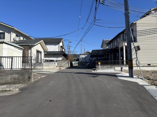 亀岡市篠町野条イカノ辻南の新築一戸建