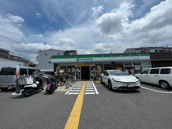 サンマンション丸太町(ファミリーマート京都御前太子道店)
