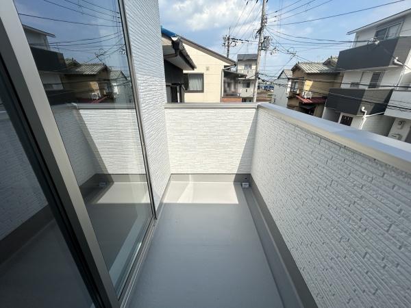 向日市鶏冠井町沢ノ西の新築一戸建