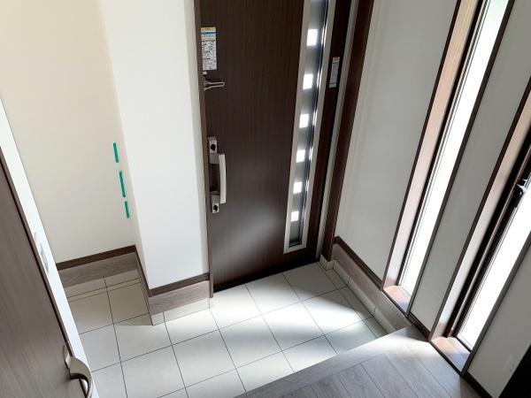 京都市南区久世上久世町の新築一戸建