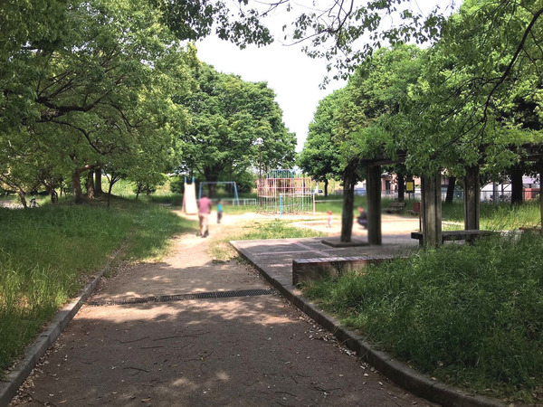 桂グリーンマンション(牛ケ瀬公園)