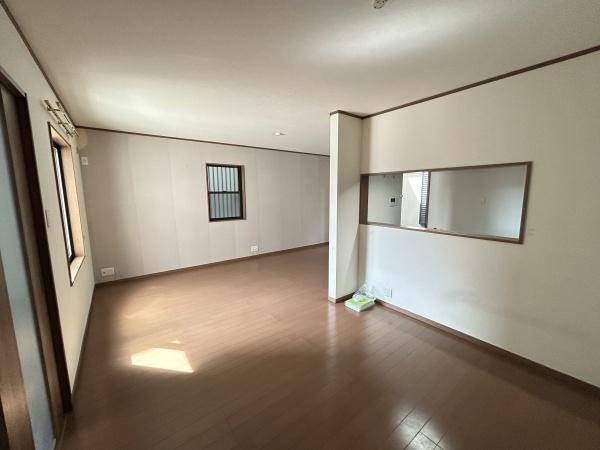 向日市寺戸町中村垣内の中古一戸建