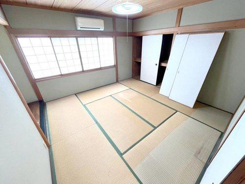 向日市鶏冠井町番田の中古一戸建て