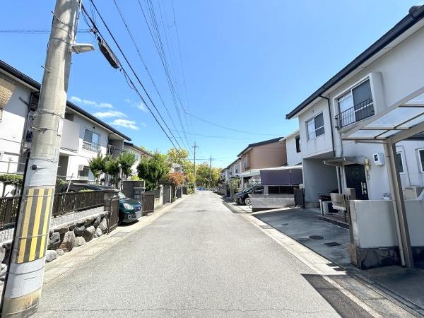 京都市西京区大枝西新林町３丁目の中古テラスハウス