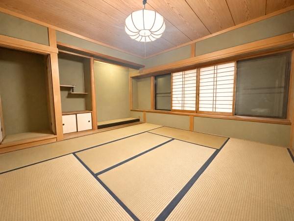 京都市西京区御陵大枝山町６丁目の中古一戸建て