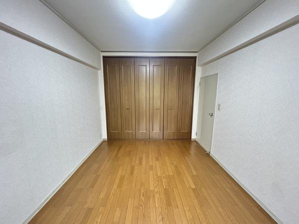 イトーピア向日マンションB棟