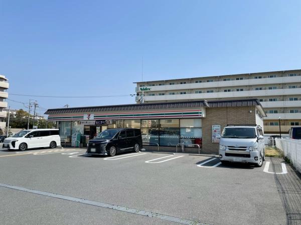 京都市南区久世築山町の中古一戸建て(セブンイレブン京都久世店)