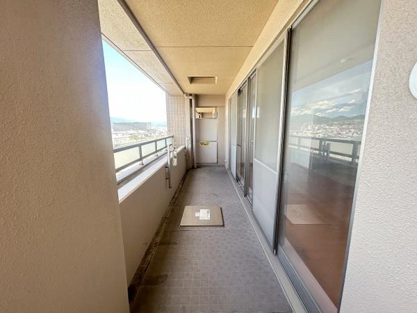 レスポワール向日町ステーションフロント