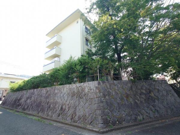円明寺ヶ丘団地H棟
