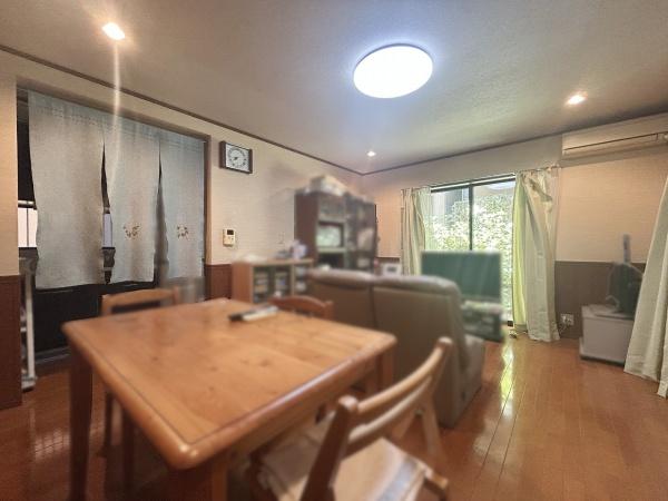 京都市南区上鳥羽南唐戸町の中古一戸建て