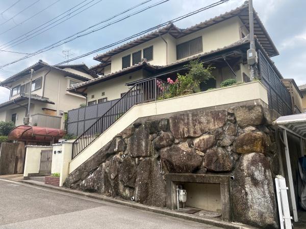 奈良市青山５丁目の中古一戸建て
