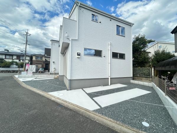 2期2号地(前面道路含む現地写真)