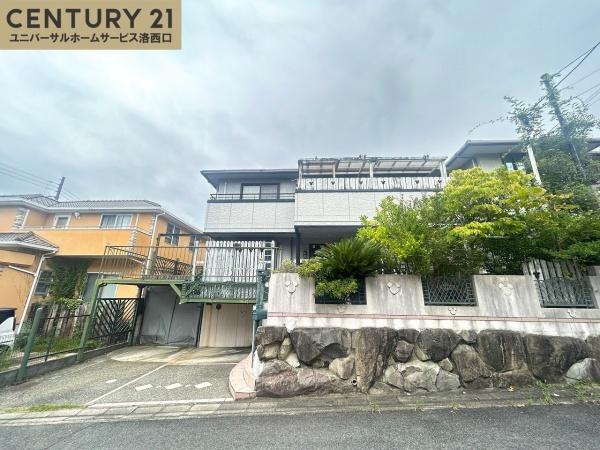 京都市西京区御陵峰ケ堂町３丁目の中古一戸建