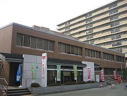 境谷西第1住宅28棟(洛西郵便局)