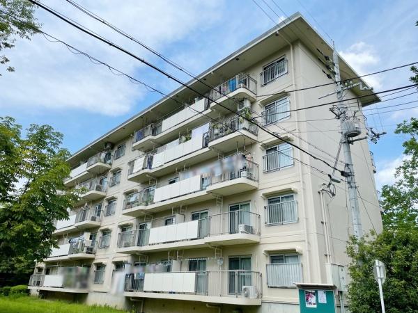 洛西境谷住宅1号棟