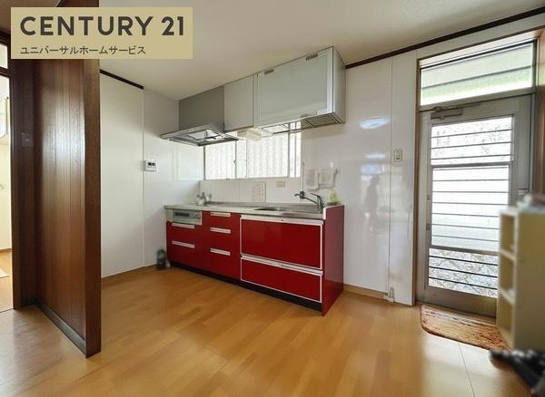 長岡京市高台1丁目の中古一戸建て(キッチン)