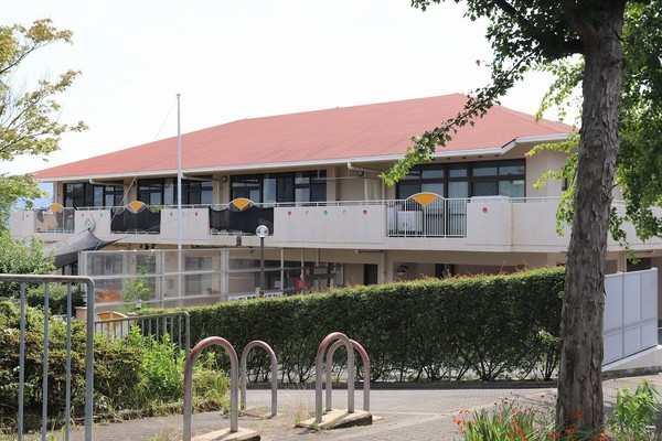 京都市西京区御陵峰ケ堂町2丁目の中古一戸建て(東桂坂保育園)