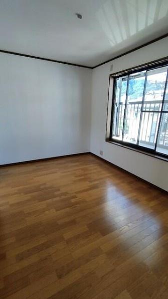 京都市西京区大枝塚原町の中古一戸建