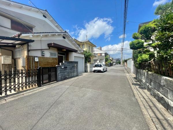 京都市伏見区羽束師鴨川町の土地