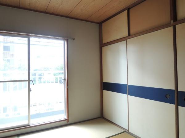 清和台住宅団地14号棟