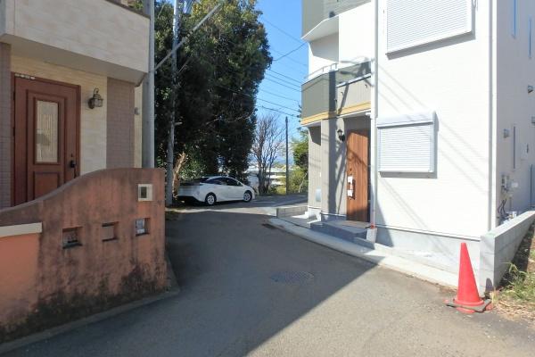 座間市入谷西４丁目の新築一戸建
