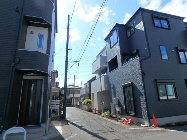 綾瀬市大上４丁目の新築一戸建