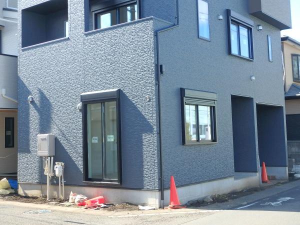 綾瀬市大上４丁目の新築一戸建
