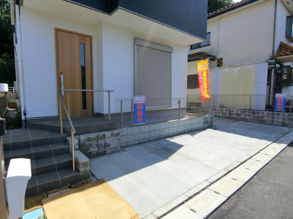 座間市入谷西５丁目の新築一戸建