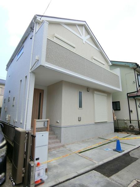 厚木市妻田東３丁目の新築一戸建