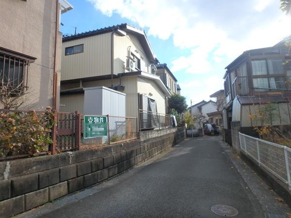 綾瀬市寺尾北４丁目の土地