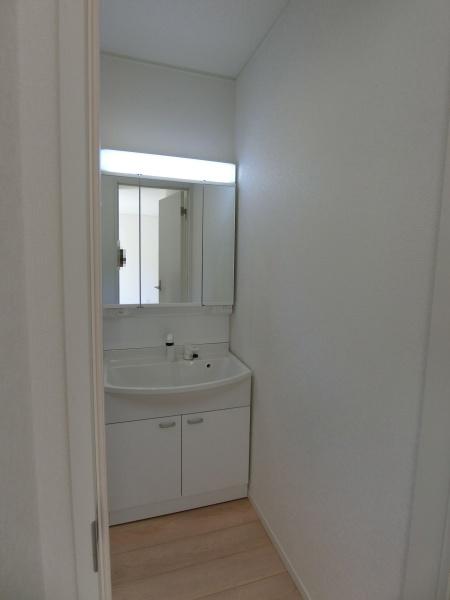 厚木市上依知の新築一戸建
