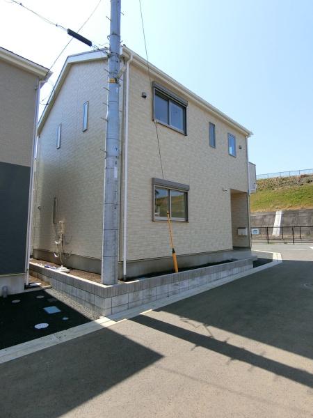 厚木市上依知の新築一戸建