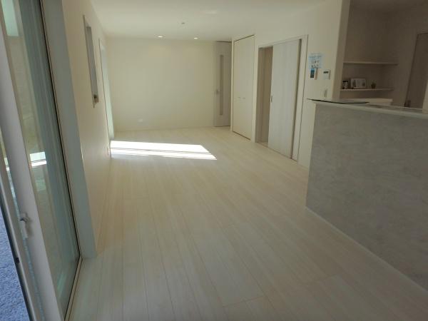 綾瀬市綾西１丁目の新築一戸建