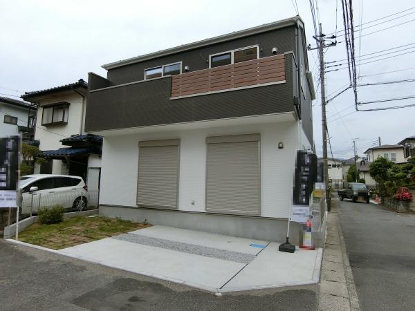 厚木市妻田北３丁目の新築一戸建