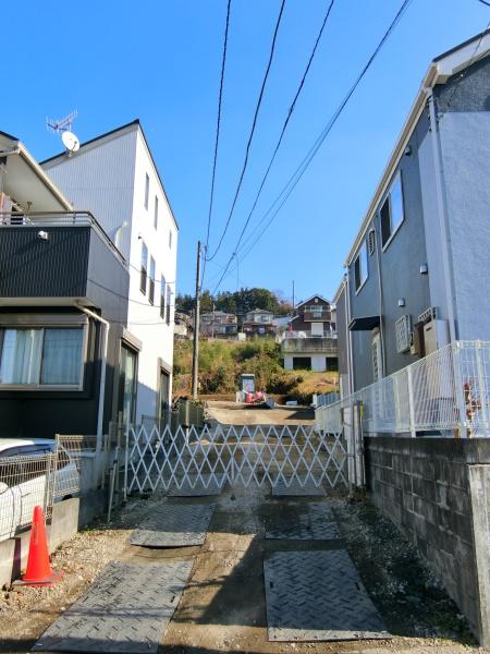 座間市入谷東４丁目の新築一戸建